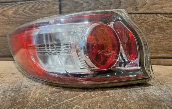 Mazda 3 II Rear/tail lights BBN751160