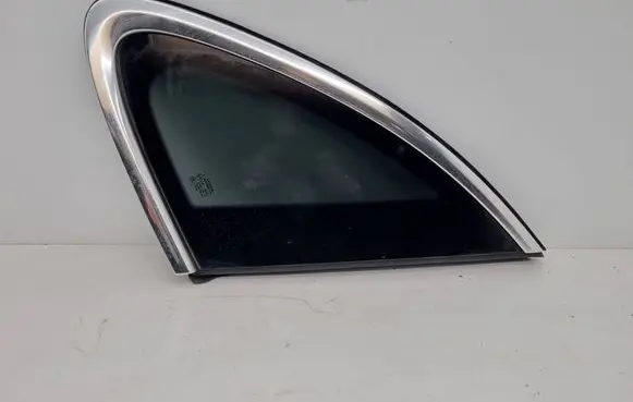Porsche Cayenne (9Y0 9Y3) Rear side window 9Y0854298