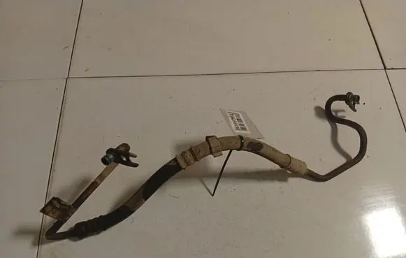 Opel Zafira B Power steering hose/pipe/line 13122700