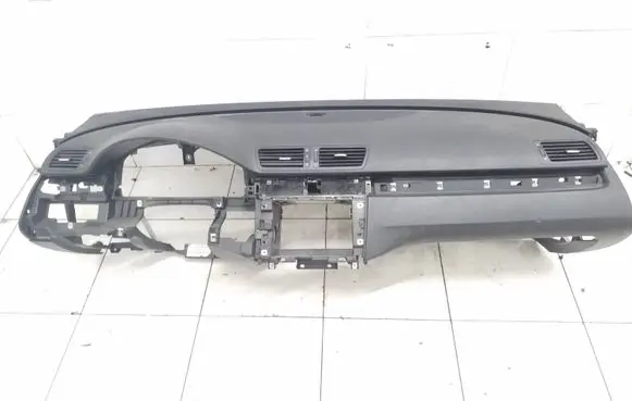 Volkswagen PASSAT B6 Dashboard 3C1857003 3C0880204B
