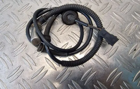Audi A4 S4 B5 8D ABS brake wheel speed sensor 8D0927803