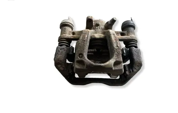 Mercedes-Benz Vito Viano W447 Rear brake caliper 