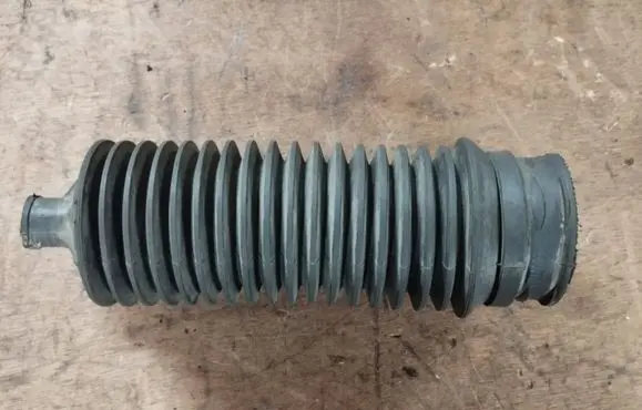 Chrysler Voyager Steering tie rod boot 