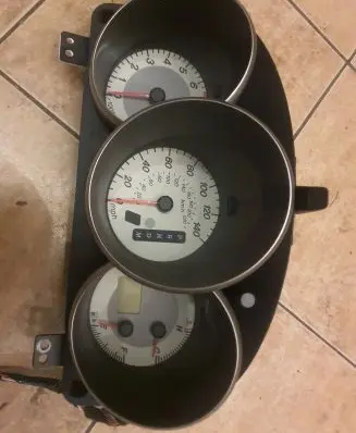 Mazda 3 I Speedometer (instrument cluster) 85BAS1A 2110210153