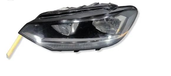 Volkswagen Touran III Headlight/headlamp 5TB941005A