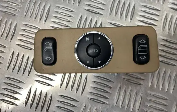 Mercedes-Benz ML W163 Electric window control switch A1638200326 2002022114 03420670