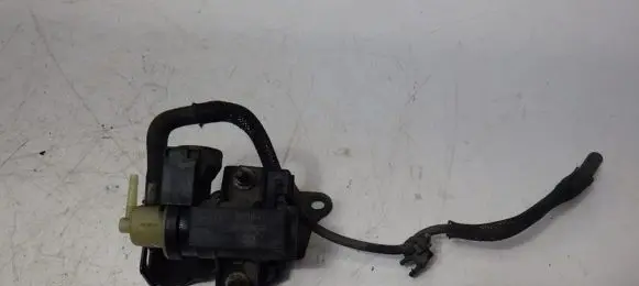 Opel Vivaro Turbo solenoid valve 8200790180