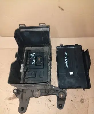 Skoda Superb B6 (3T) Battery box tray 1K0915936E