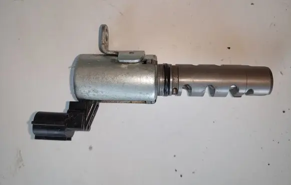 Lexus GS 300 350 430 450H Valve oil control 