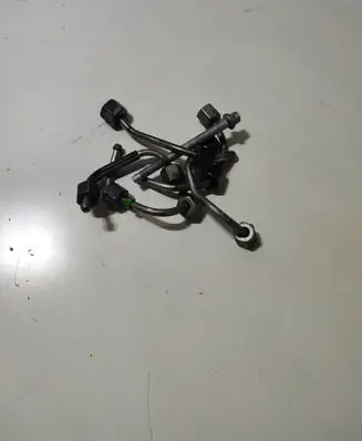 Peugeot 2008 II Fuel injector supply line/pipe 