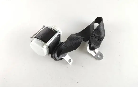 BMW 6 F12 F13 Rear seatbelt 7226441