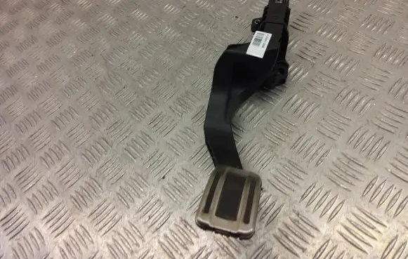 Opel Mokka X Accelerator throttle pedal 9837891980 6PV01352413