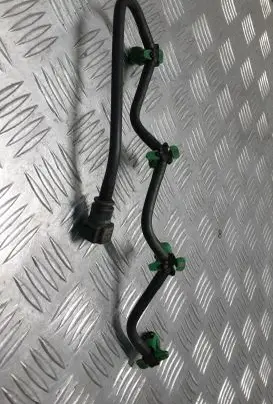 Volvo V40 Fuel return line/hose 