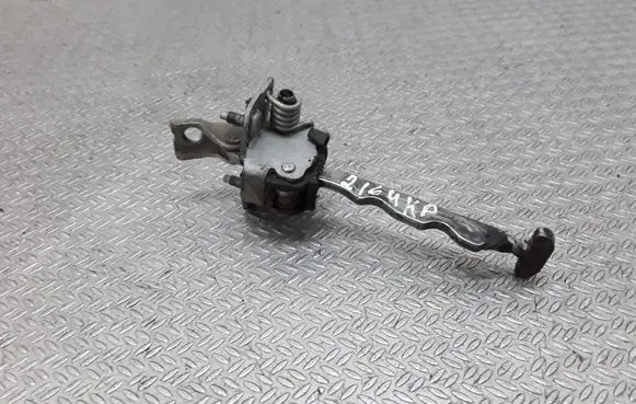 Opel Signum Front door check strap stopper