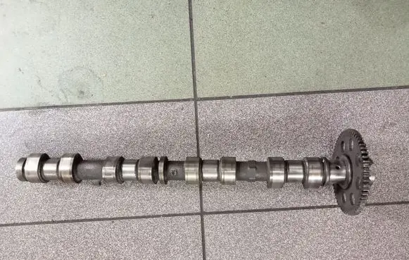 Toyota Corolla Verso AR10 Camshaft 20D4Dt25111