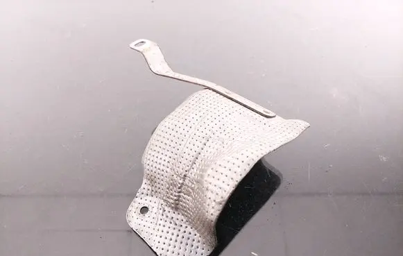 Volvo V60 Heat shield in engine bay 31293510