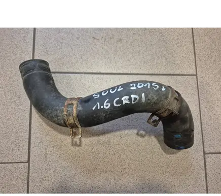 Engine coolant pipe/hose