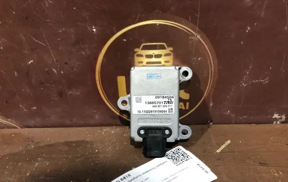 Opel Vectra C ESP (stability system) control unit 13665701