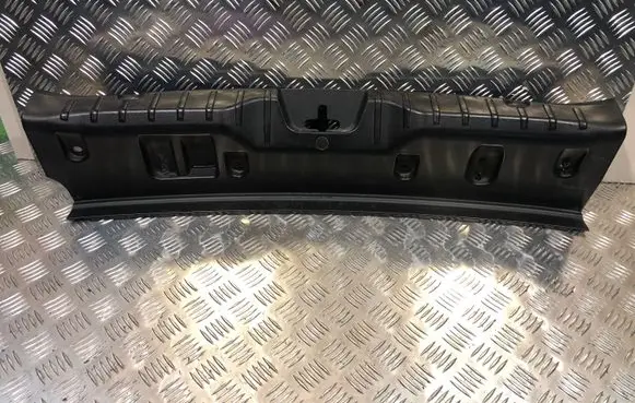 BMW 5 F10 F11 Other trunk/boot trim element 18384510