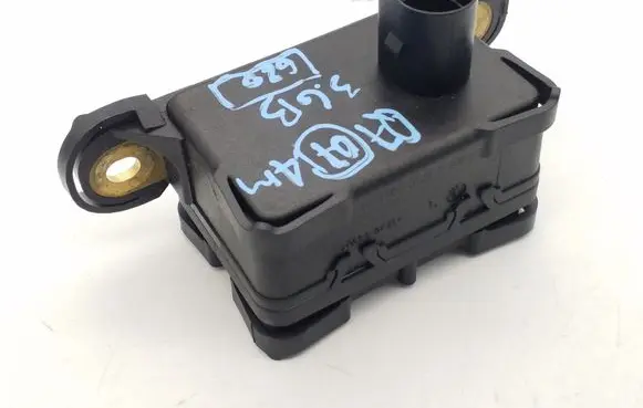 Audi Q7 4L ESP acceleration yaw rate sensor 7H0907652A 10170103673
