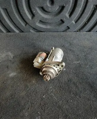 Seat Leon (5F) Starter motor 02Z911023H