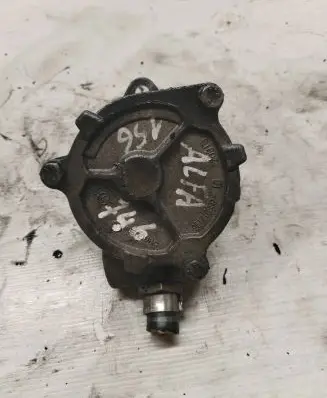 Alfa Romeo 156 Vacuum pump 46771105