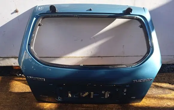 Hyundai Tucson JM Tailgate/trunk/boot lid