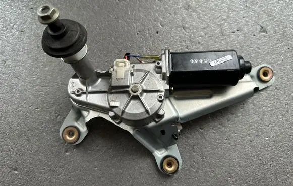Rear window wiper motor
