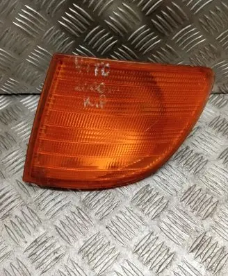 Mercedes-Benz Vito Viano W638 Front indicator light
