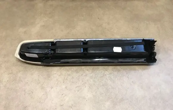 Mercedes-Benz S W221 Armrest A2217270566