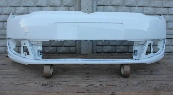 Volkswagen Caddy Front bumper 1T0807221M