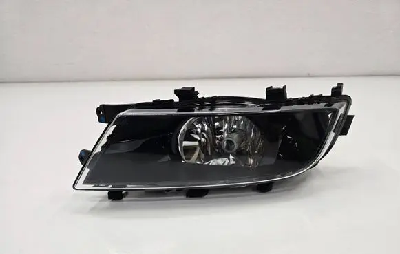Skoda Superb B6 (3T) Front fog light 3T0941700C