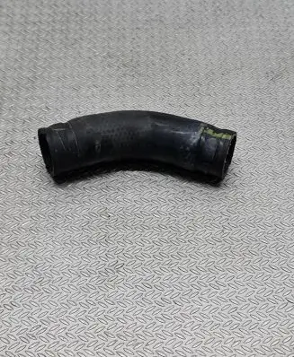 Toyota Prius (XW50) Engine coolant pipe/hose