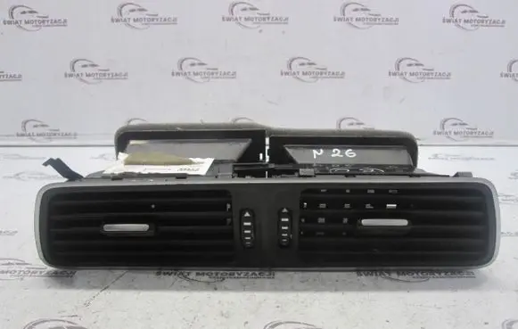 Volkswagen PASSAT CC Dashboard air vent grill cover trim 
