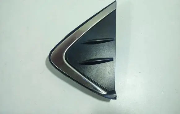 Toyota Sienna XL40 IV Plastic wing mirror trim cover 6011808010