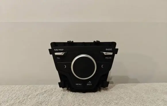 Audi A4 S4 B9 Head unit multimedia control 8W0919614J APVAK121 1500050094