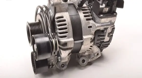 Volvo XC40 Generator/alternator 32406474