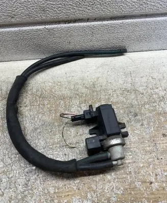 KIA Sorento Turbo solenoid valve 038105243M