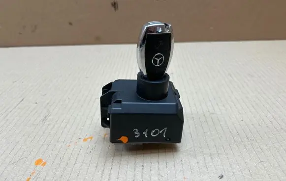 Mercedes-Benz CLA C117 X117 W117 Ignition lock A2469055801