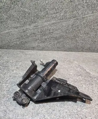 KIA Optima Headlight washer spray nozzle 9867123R000