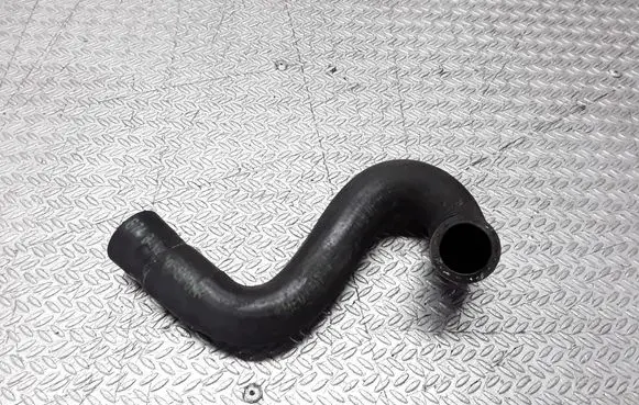 Audi A8 S8 D2 4D Engine coolant pipe/hose