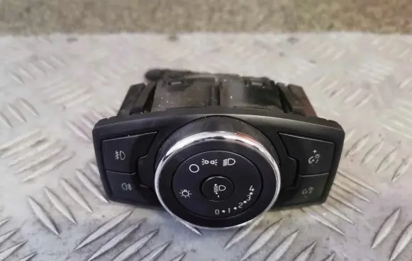 Ford Mondeo MK V Light switch DG9T13D061HCW