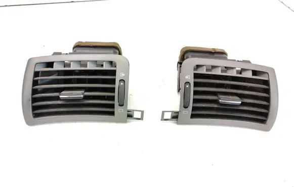 Peugeot 407 Dashboard side air vent grill/cover trim 9644589577 9644589377