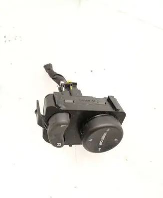 Chrysler Voyager Wing mirror switch 4685317 39754D