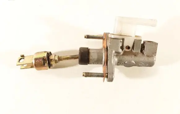 Toyota Corolla E120 E130 Clutch master cylinder
