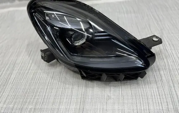 Maserati Grecale Headlight/headlamp 06701573250