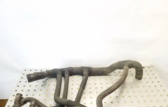 Opel Vivaro Engine coolant pipe/hose