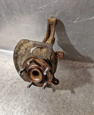 Renault Koleos I Front wheel hub 80068