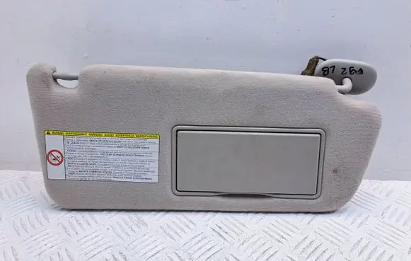 Toyota Corolla Verso AR10 Sun visor 743100F011B0