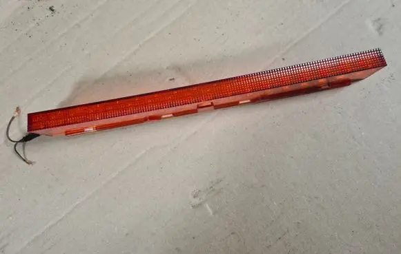 Audi A5 8T 8F Third/center stoplight 8T0945097